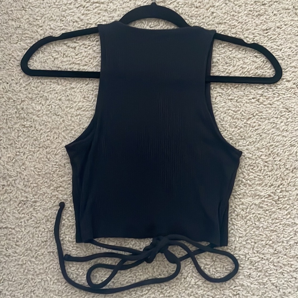 A&F Tie Around Top - Picture 5 of 5